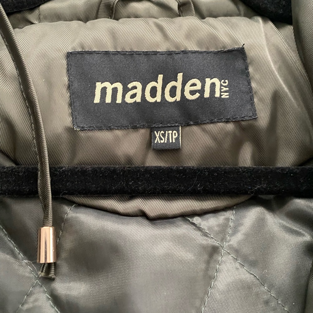 Olive Green Utility Jacket with Hood - Picture 5 of 6